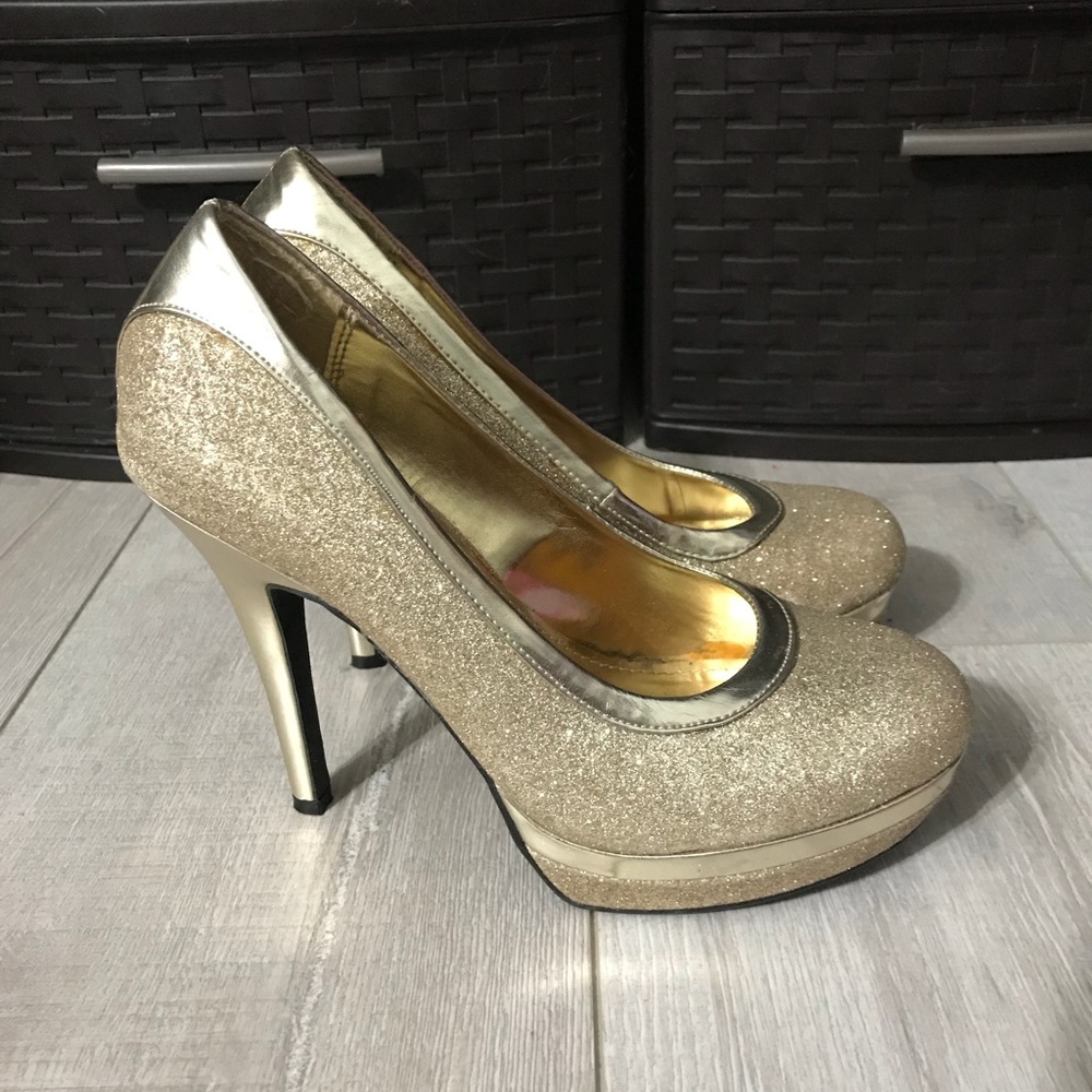Gold shimmer heels